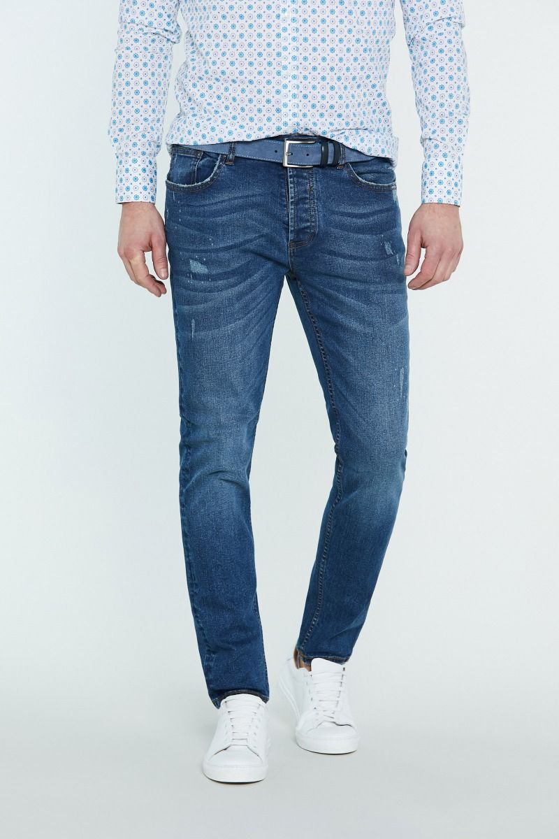 Jeans 5 tasche con leggere abrasioni