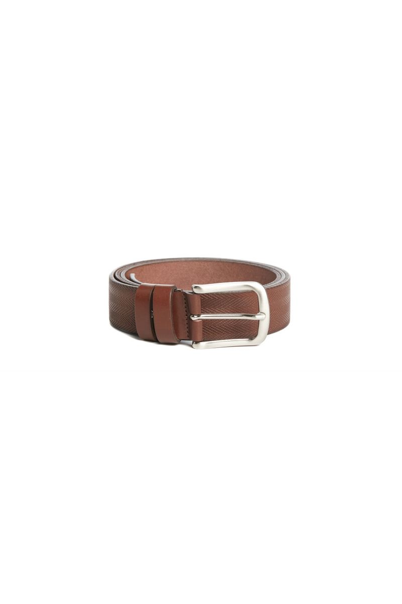 Cintura in pelle spigata